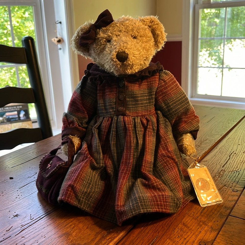 Boyd’s bear vintage edition.